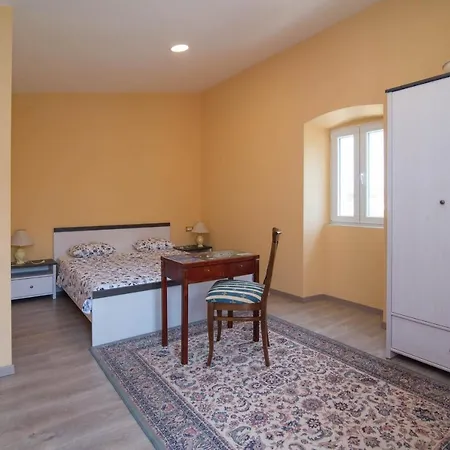 Luisa S2 B Veli Losinj