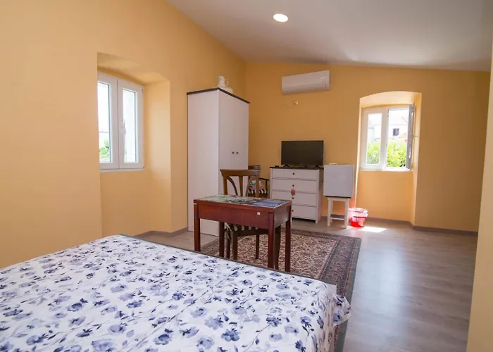 Luisa S2 B Veli Lošinj