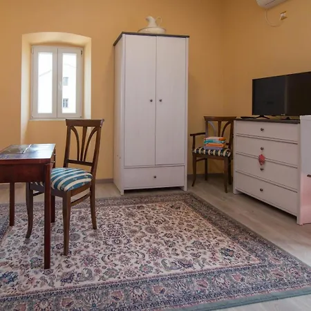 Luisa S2 B 3* Veli Lošinj