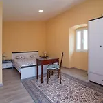 Luisa S2 Rooms